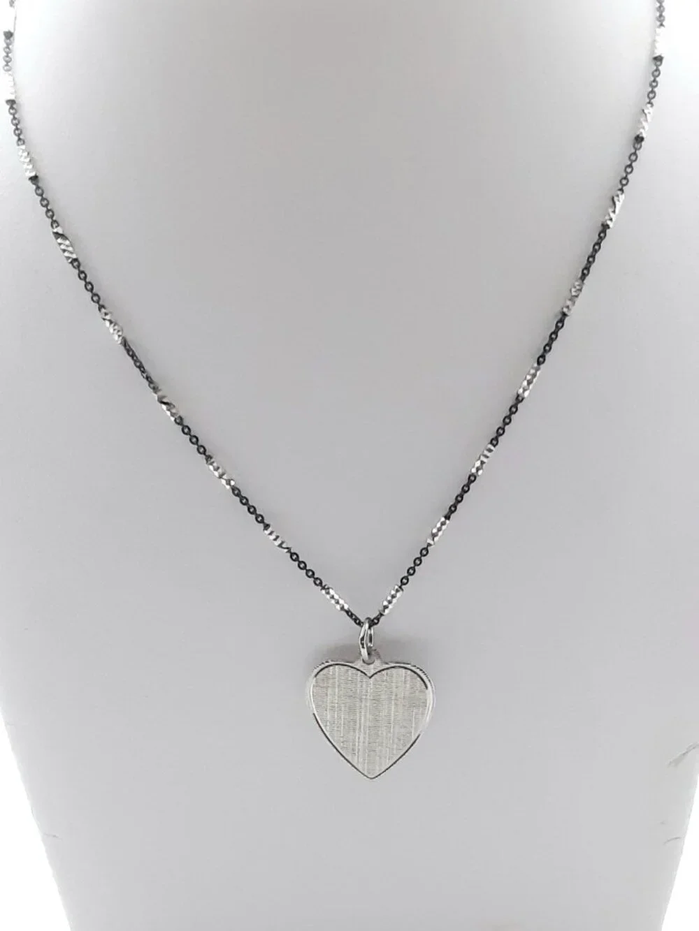 NEW 18 inch 925 silver oxidized fancy chain and textured heart pendant - Picture 11 of 11